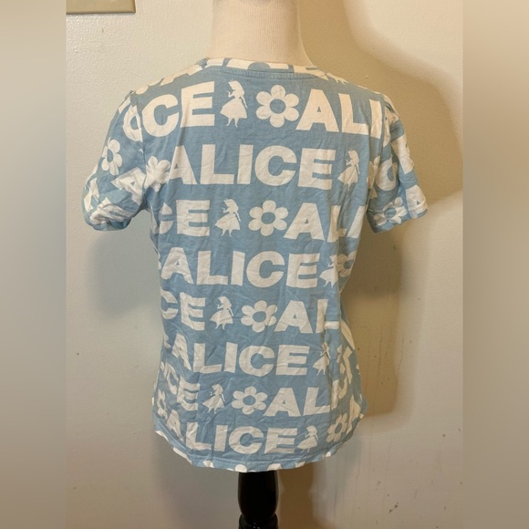 Disney Alice in Wonderland Repeating Text Women's T-Shirt - BoxLunch Exclusive - Picture 2 of 3